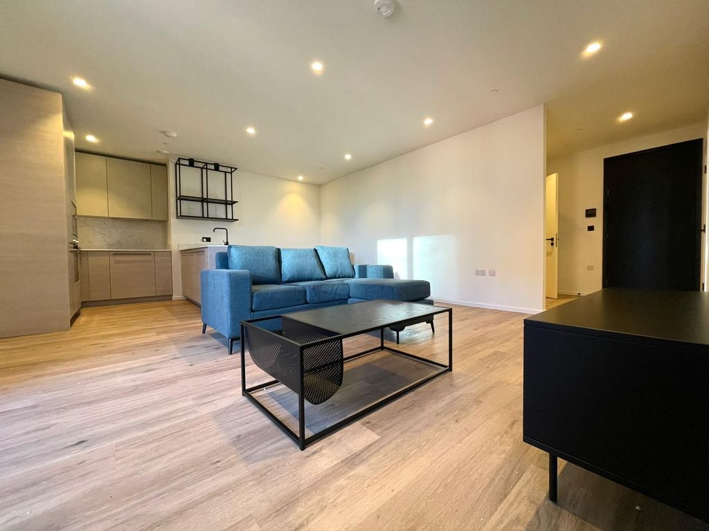 Property photo 2 of 10 Gallery