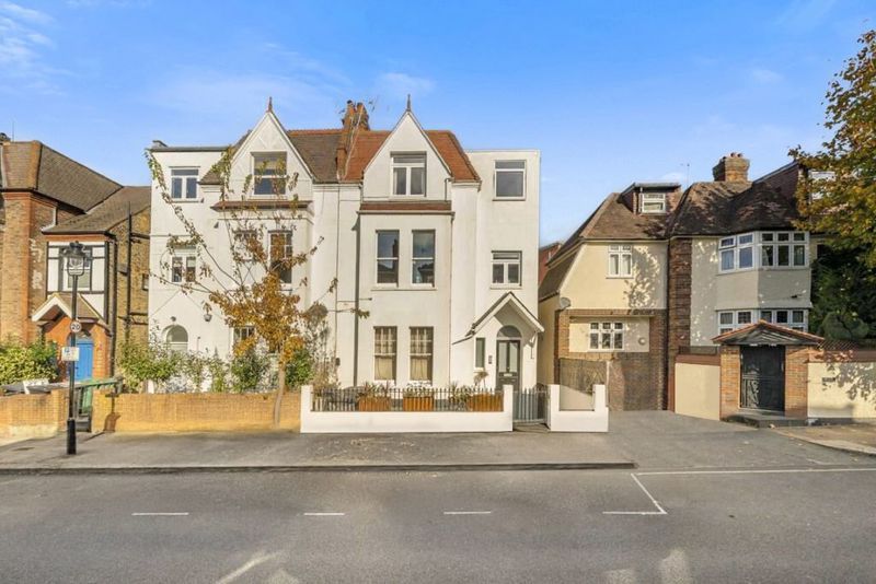 Property photo 2 of 7 Photo 2