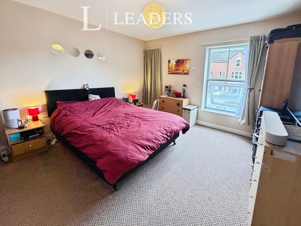 Property photo 2 of 12 Pbox-Img.Jpg
