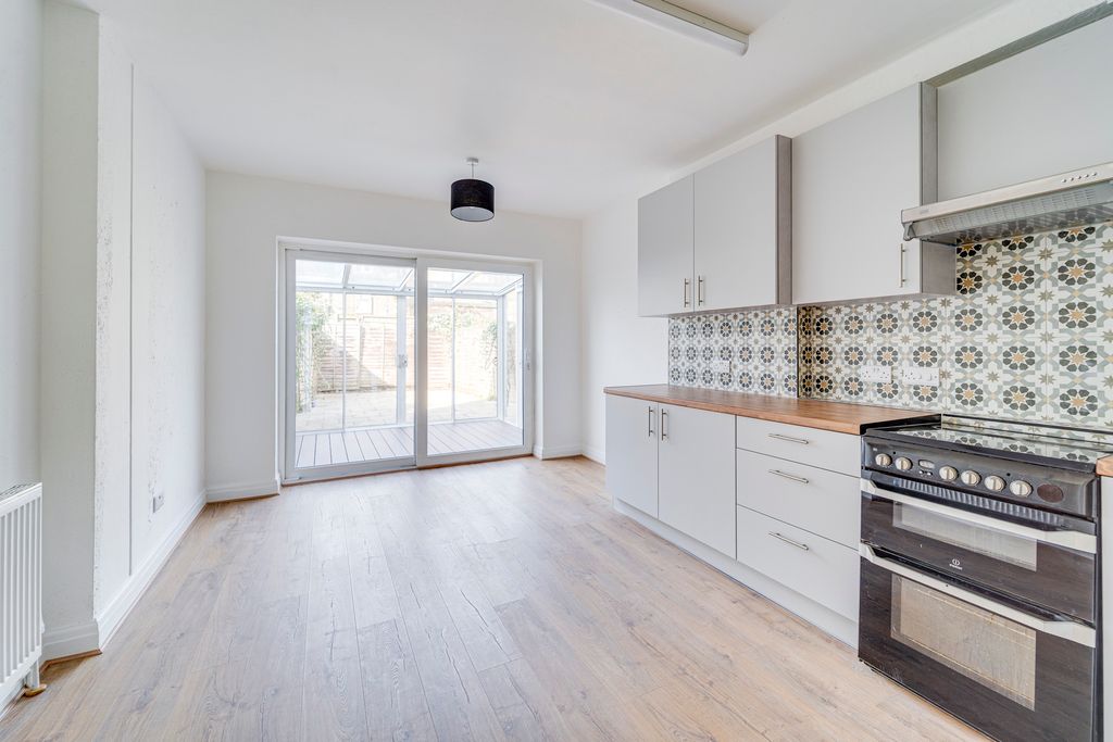 Property photo 1 of 11 Ndb06192_Enfused