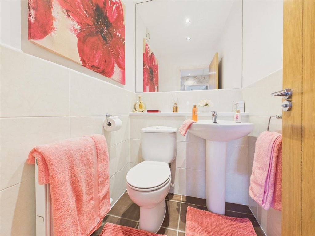 Additional image 7 of 3 bed flat for sale22 Riverside Park, Blairgowrie PH10