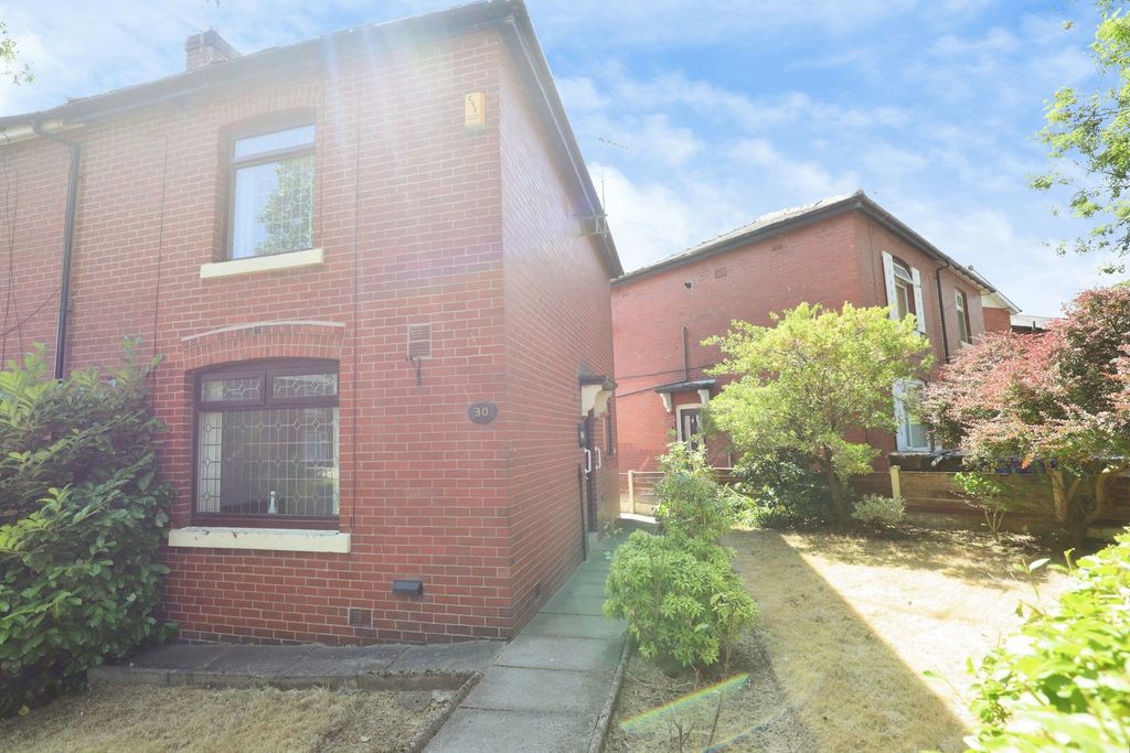 Property photo 2 of 25