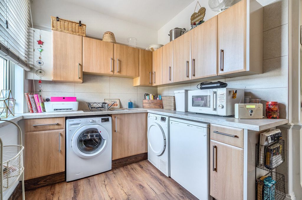 Additional image 25 of 4 bed maisonette for saleCliff Road, Paignton, Devon TQ4