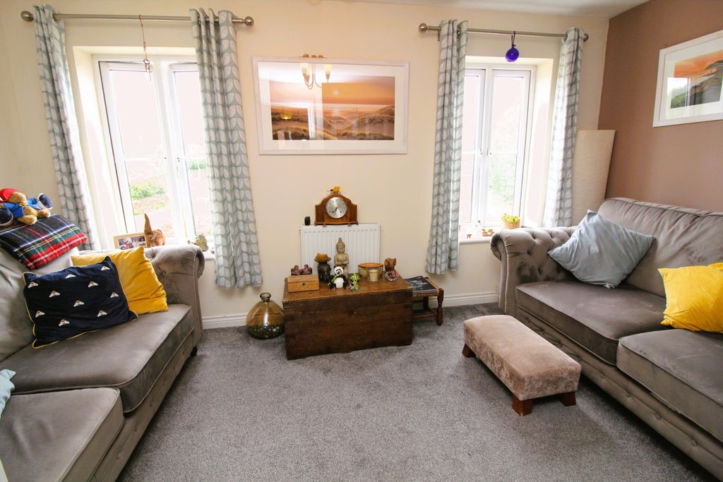Property photo 2 of 30 Img_0829
