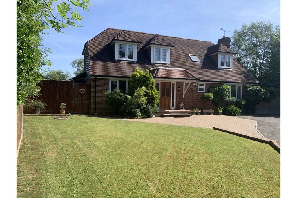Property photo 1 of 22