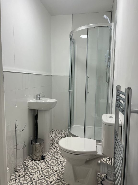 Property photo 3 of 3