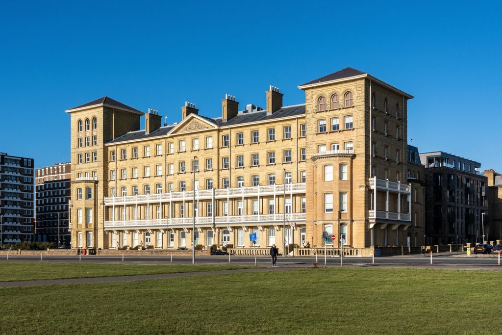 Additional image 19 of 2 bed flat for saleKings House, Queens Gardens, Hove BN3