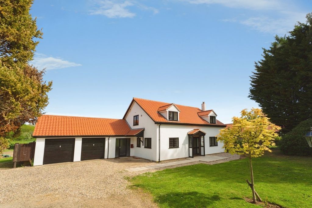 Property photo 1 of 33