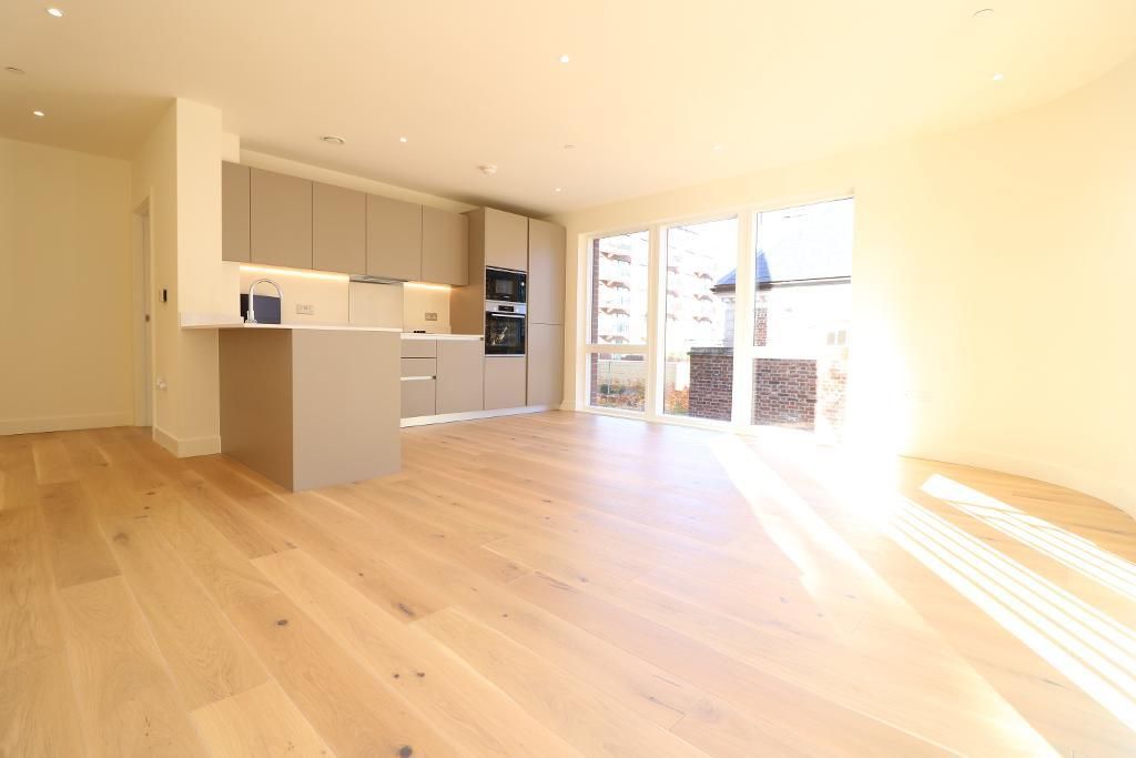 Property photo 3 of 11 Photo 3