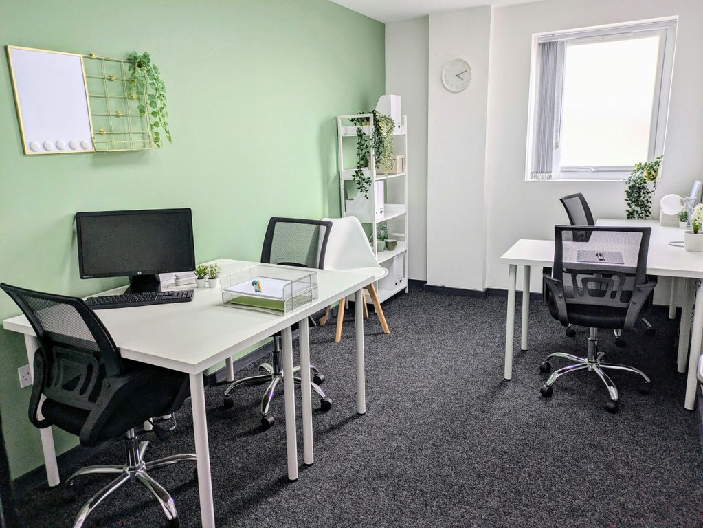 Property photo 3 of 7 Pxl_20241008_105004086Long_Exposure02Original3.Jpg