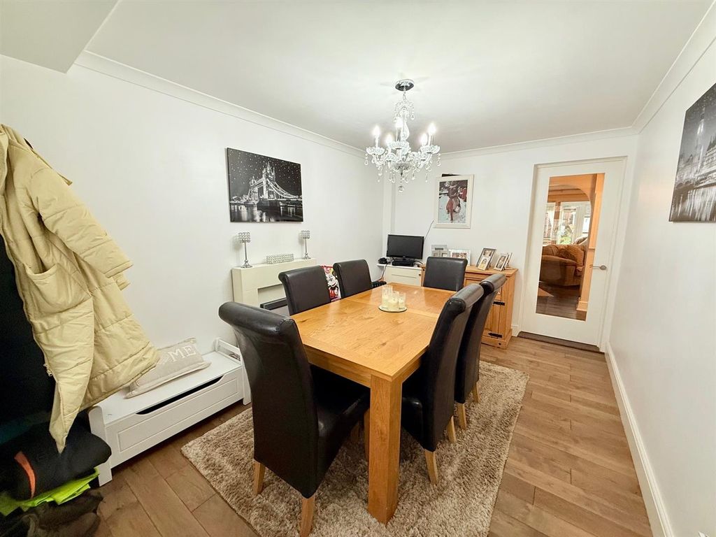 Property photo 2 of 16 G.Jpg