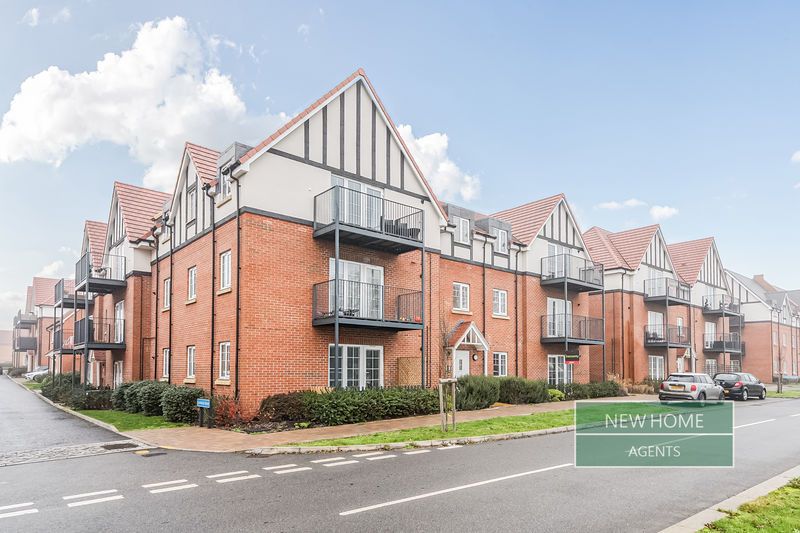 Property photo 1 of 16 Photo 12