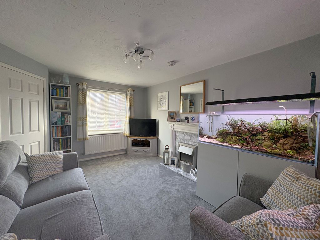 Property photo 2 of 17 Gallery