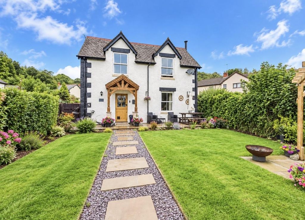 Property photo 1 of 17 8Cedd92F-7B54-4d55-A942-13652326c12B.Jpg