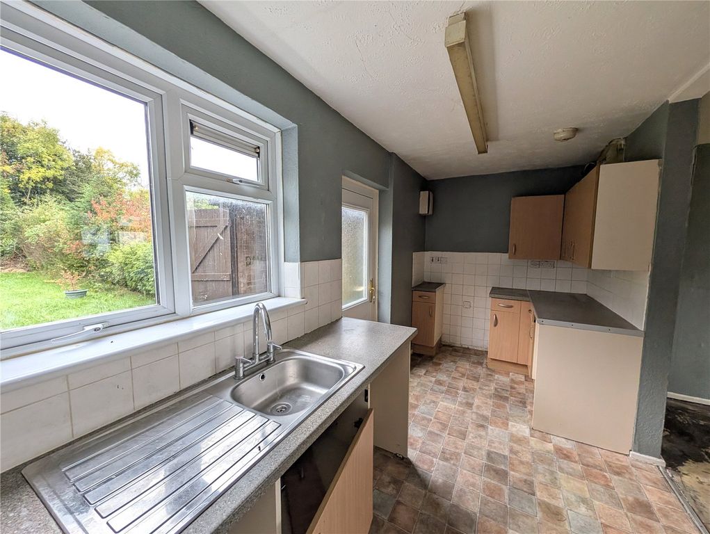 Property photo 2 of 14 Picture No. 18