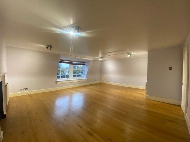 Property photo 2 of 11 Living Room