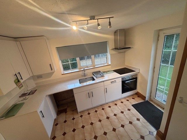 Property photo 3 of 12 Image