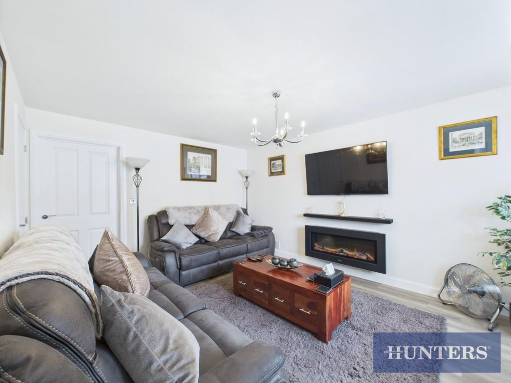 Property photo 2 of 20 Cam05333G0-Pr0189-Still013.Jpg