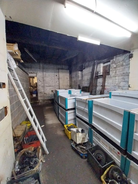 Property photo 3 of 5 Photo 3