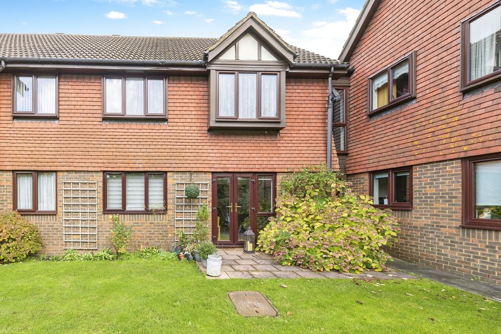 Property photo 1 of 15