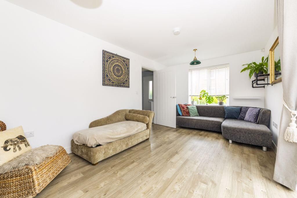 Property photo 3 of 22 Living Room