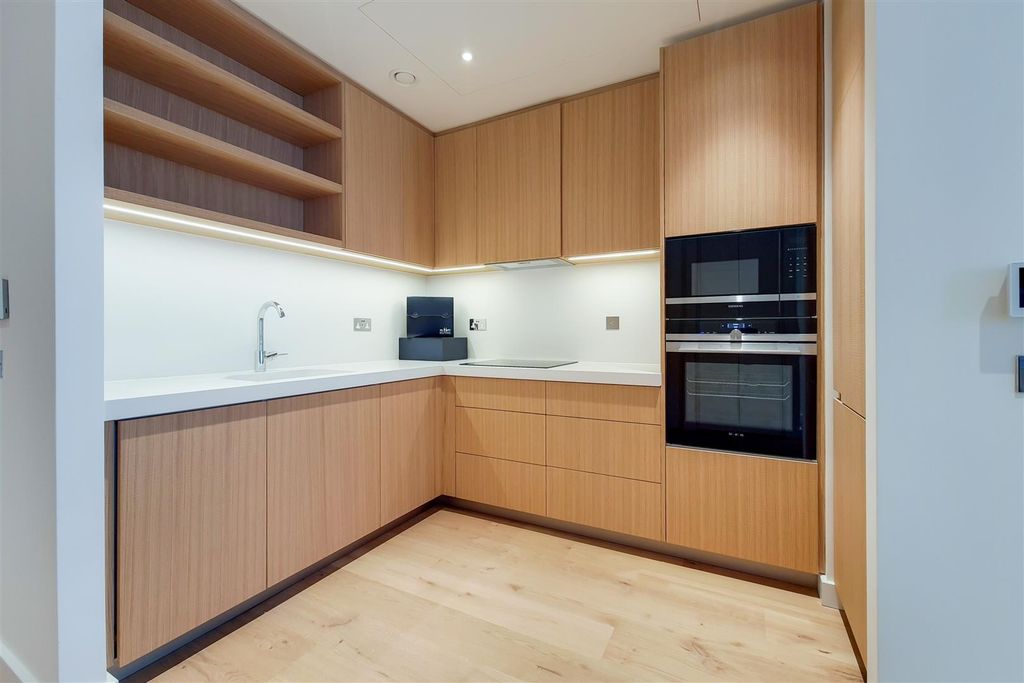 Property photo 2 of 10 1_Kitchen-Reception-1.Jpg