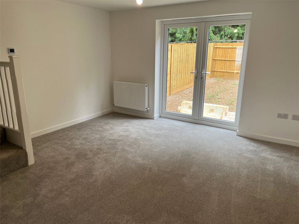 Property photo 3 of 8 Picture No. 08