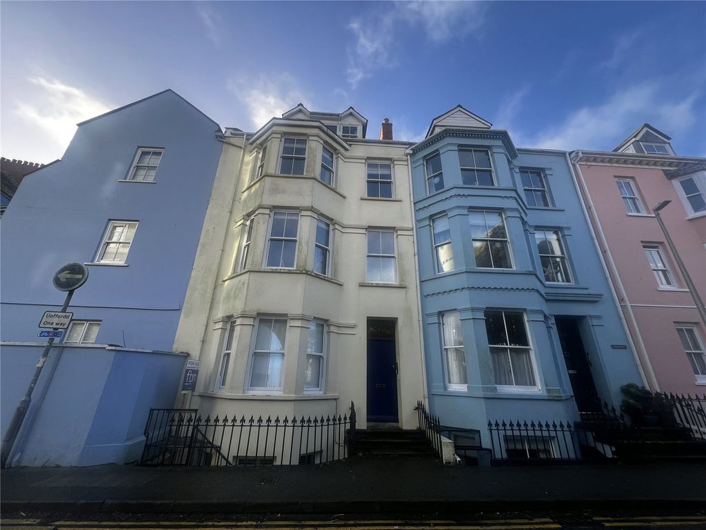 Property photo 2 of 7 Picture No. 15