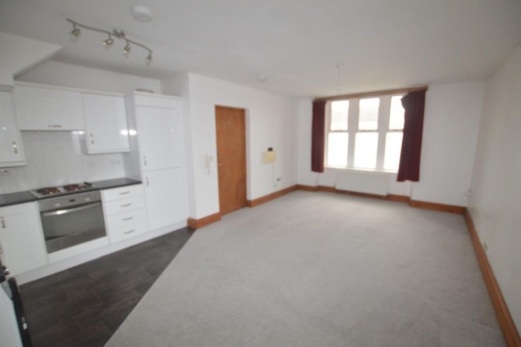 Property photo 2 of 8 Dsc_0055 (Medium).Jpg