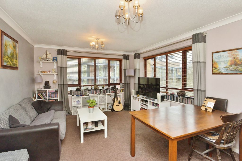 Property photo 3 of 14 Photography