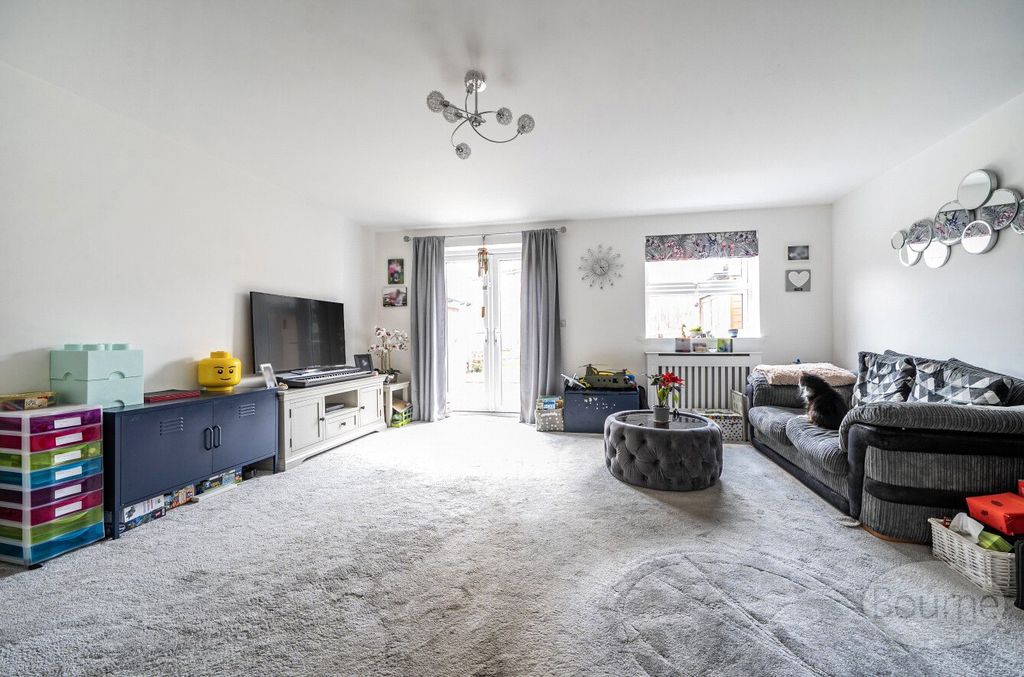 Property photo 2 of 18 Picture No. 21