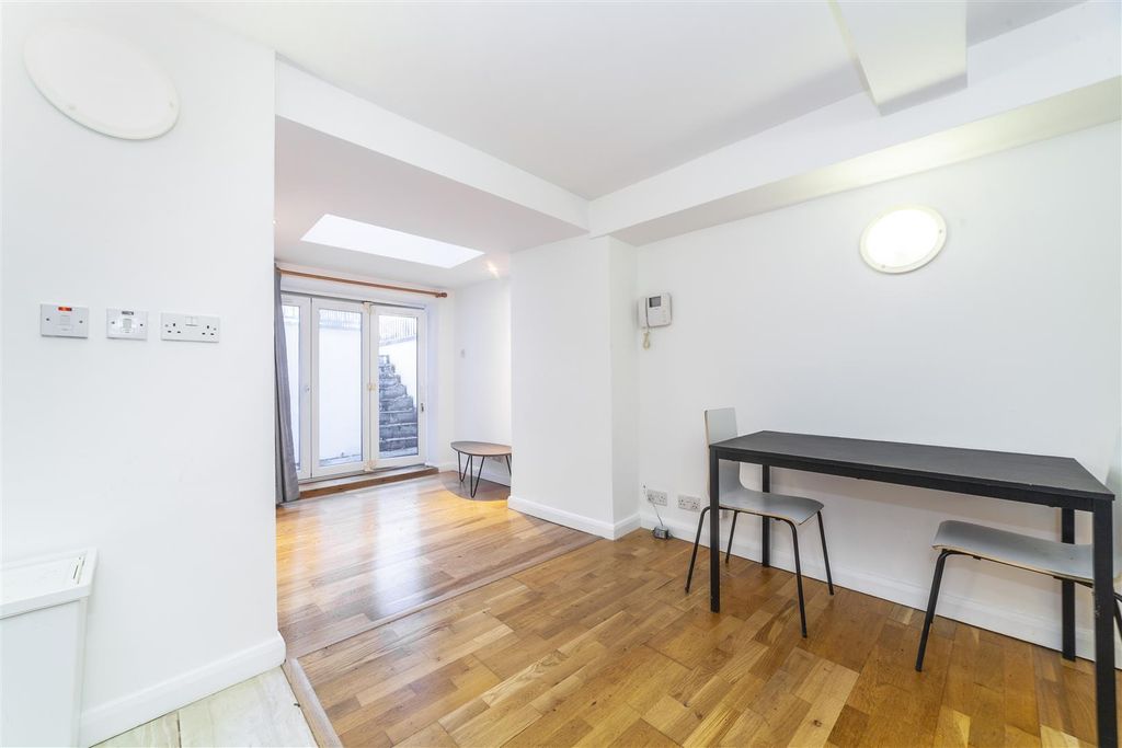 Property photo 2 of 11 0Rghbuhin3Ogsms1Nkd_Mmrjuw8