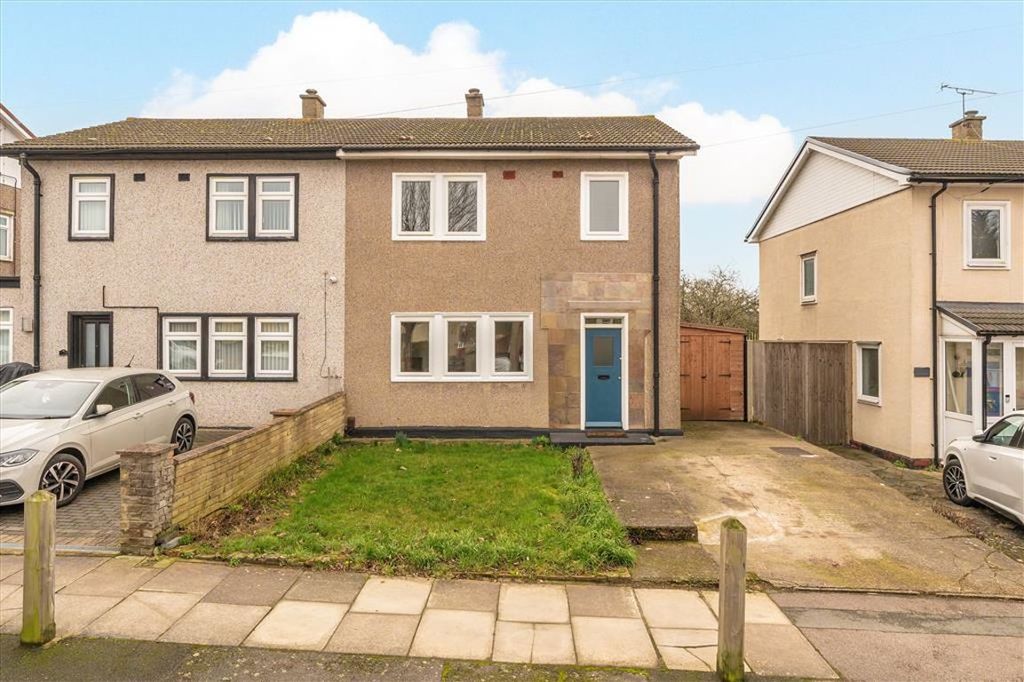 Property photo 1 of 11