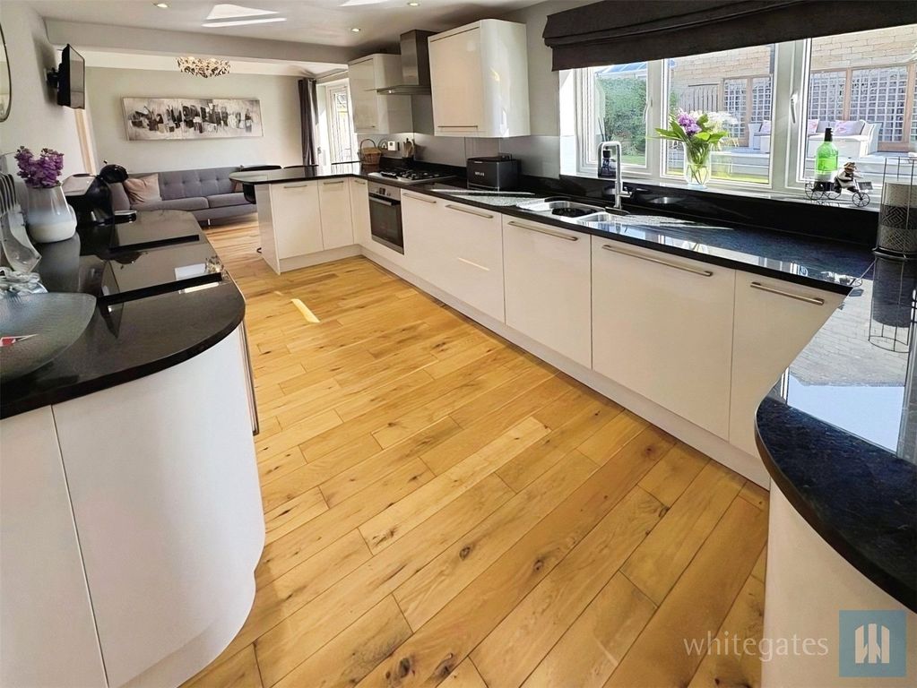 Property photo 2 of 12 Picture No. 04