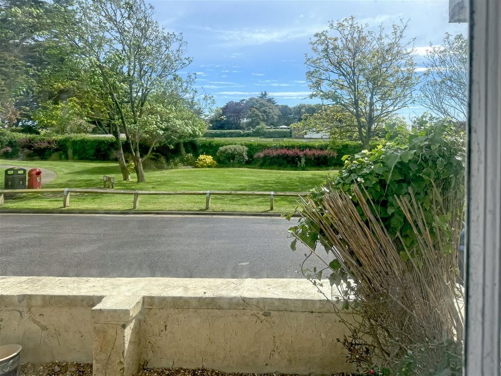 Additional image 7 of 2 bed maisonette for saleSouth Terrace, Littlehampton BN17