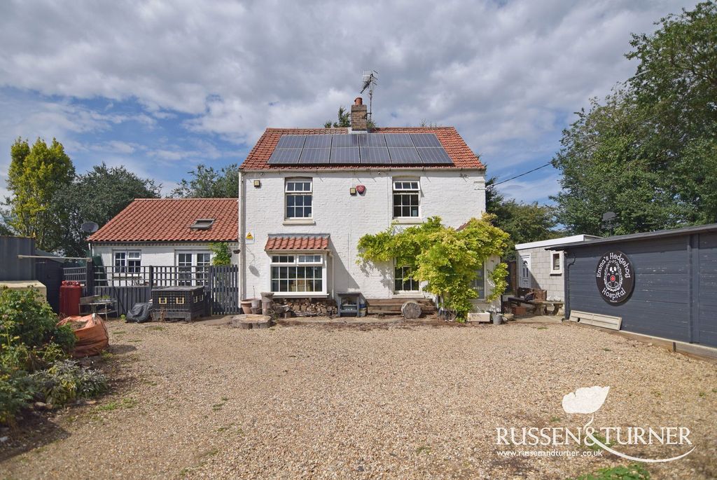 Property photo 1 of 21