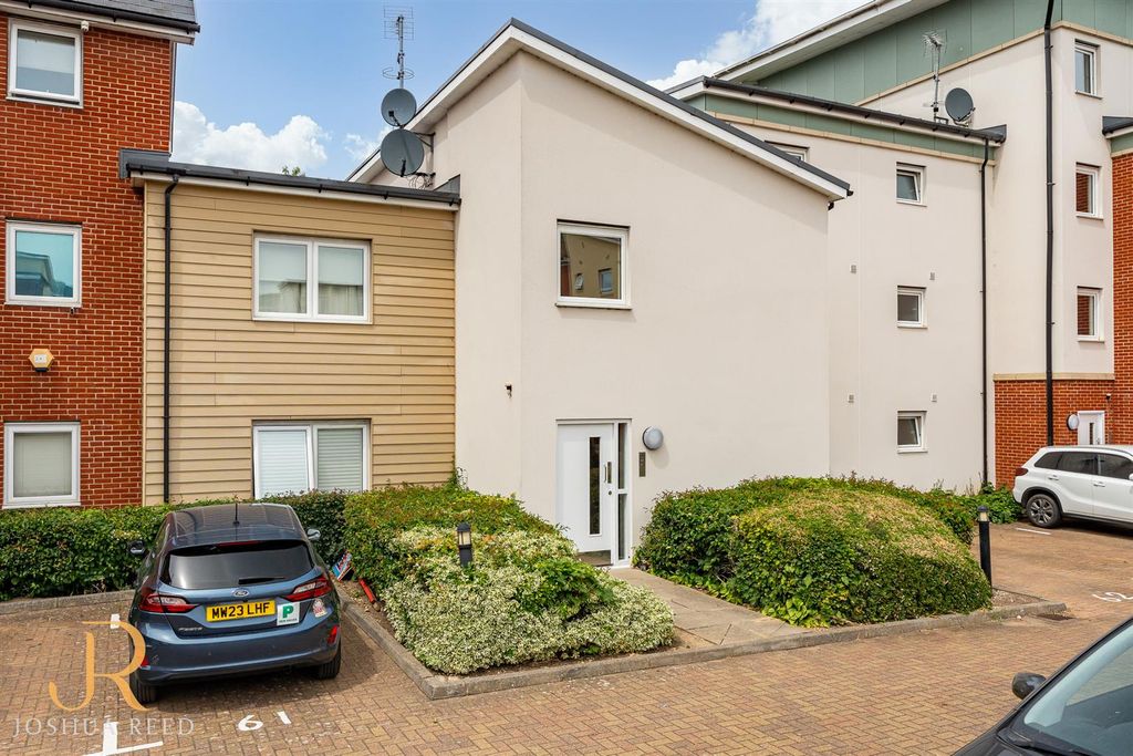 Property photo 1 of 11 External-3.Jpg