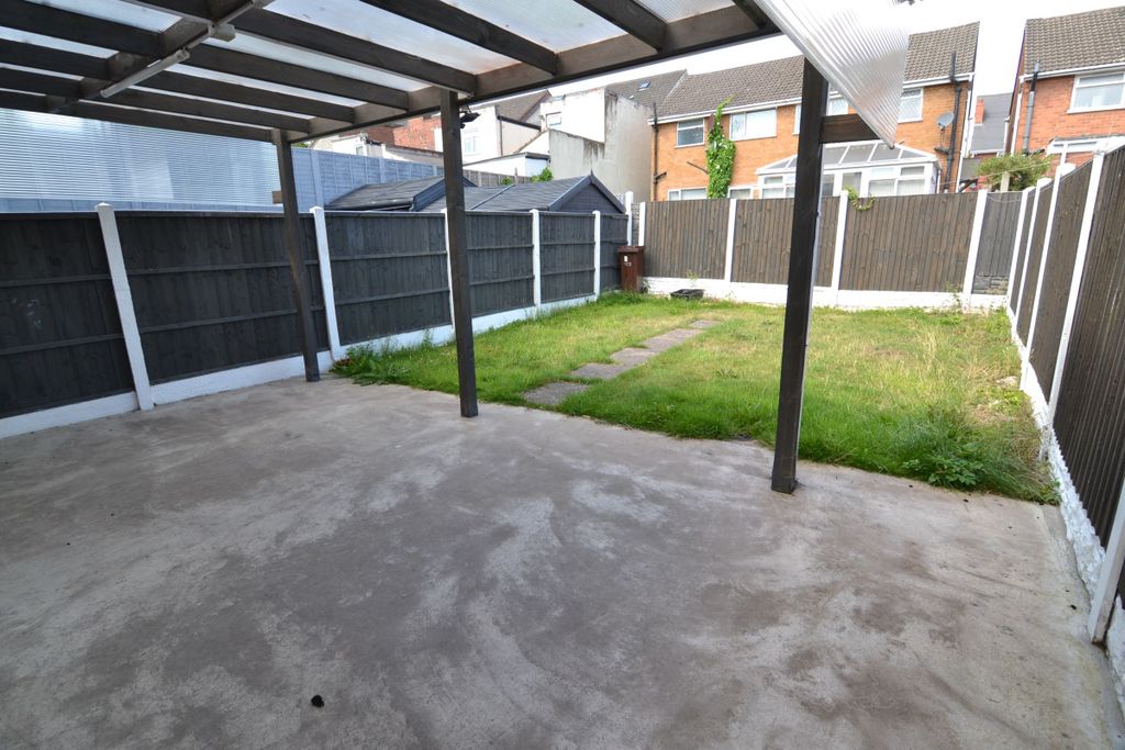 Property photo 2 of 10