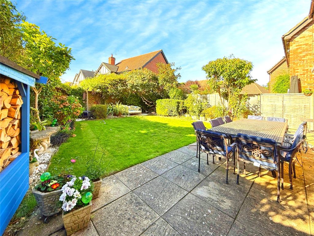 Property photo 2 of 25 Picture No. 08