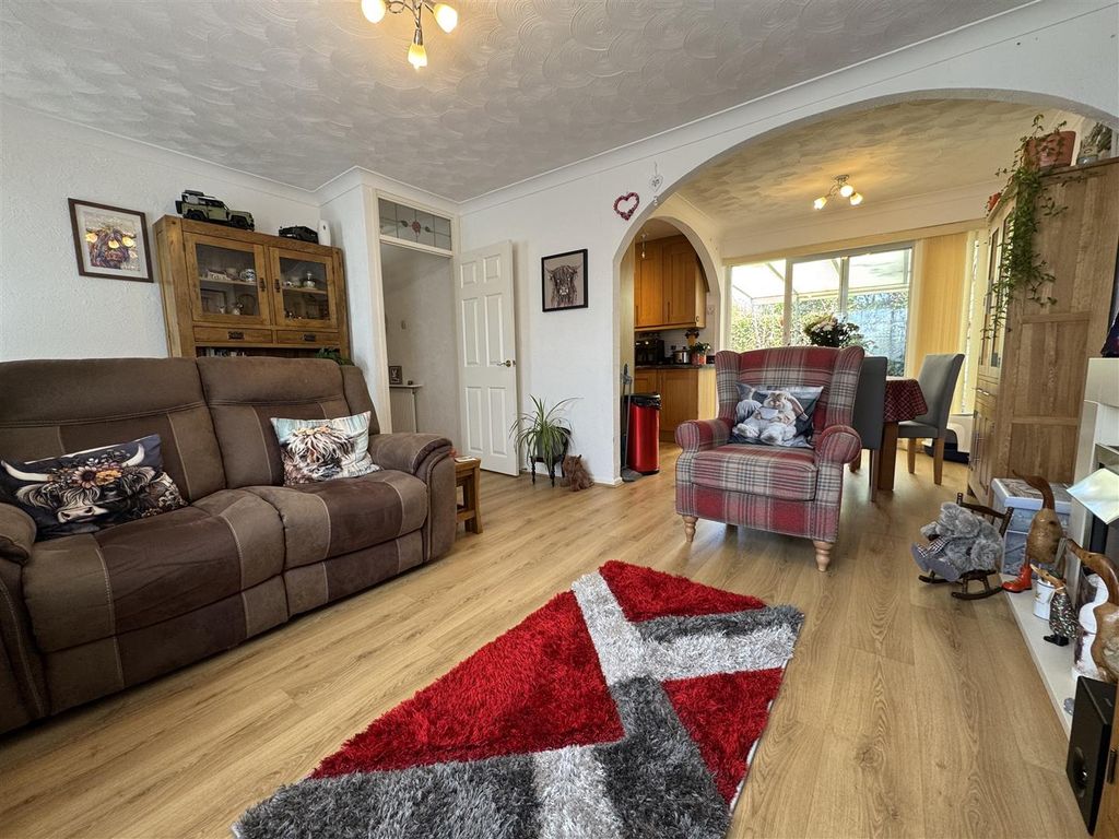 Property photo 2 of 15 Img_6851.Jpg