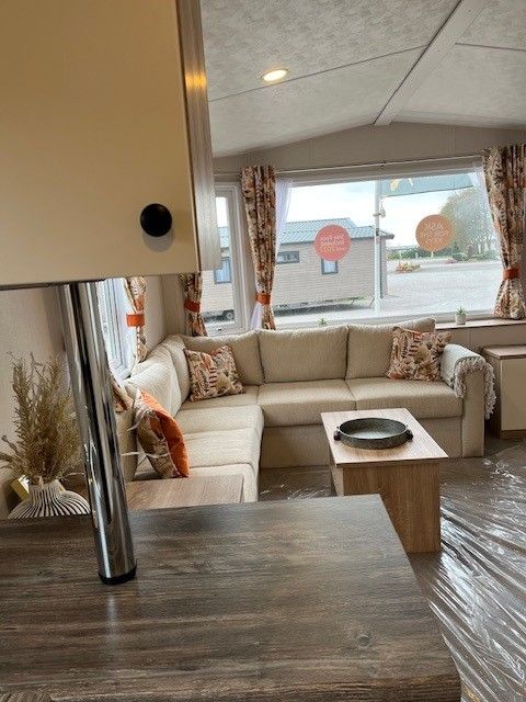 Property photo 3 of 7 Mvvqh699Edb825Ef74.Jpg