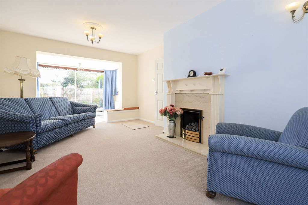 Property photo 3 of 15