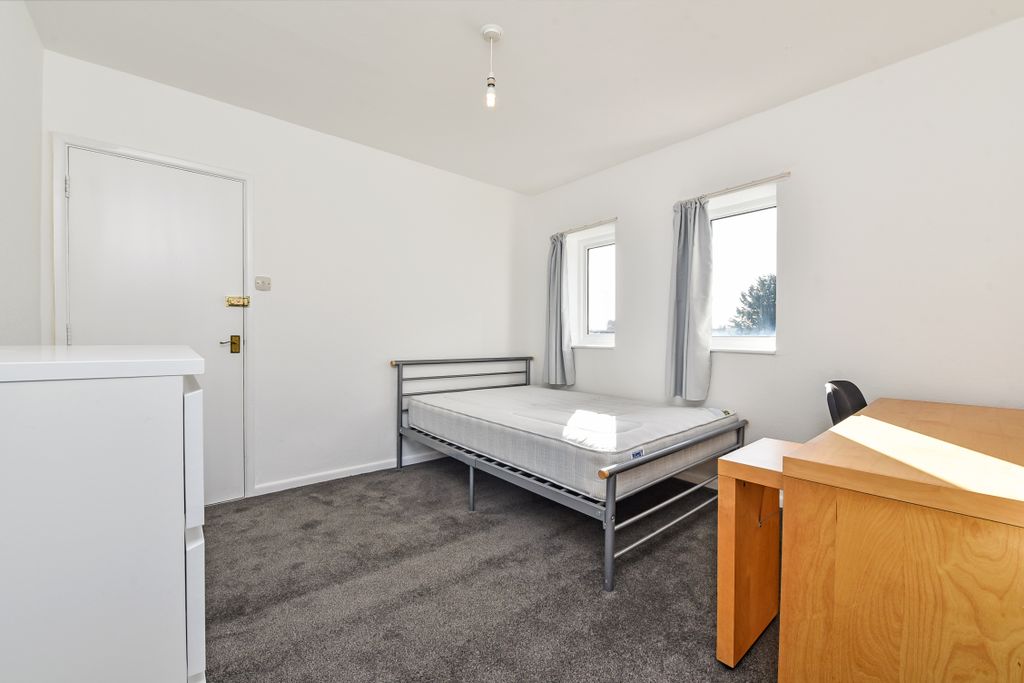 Property photo 1 of 11 Ph30_3409083