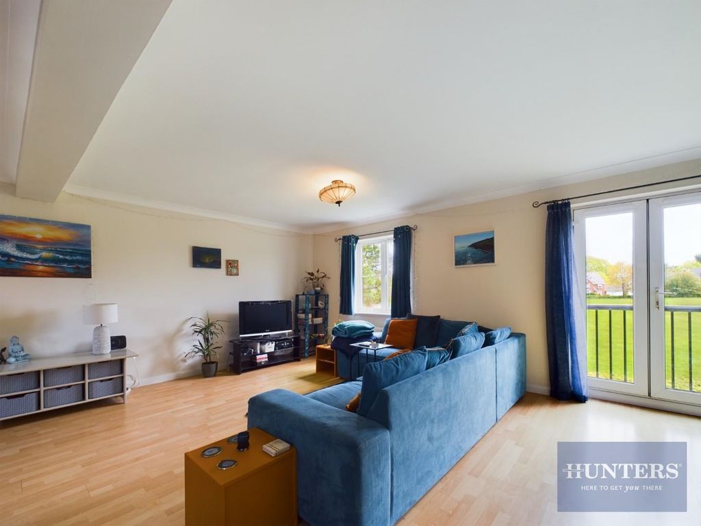 Property photo 2 of 11 Cam02256G0-Pr0107-Still002.Jpg