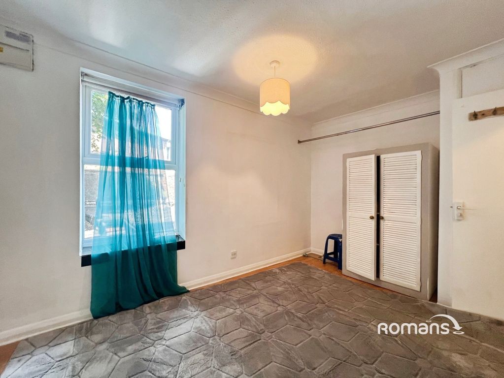 Property photo 3 of 3 Pbox-Img.Jpg