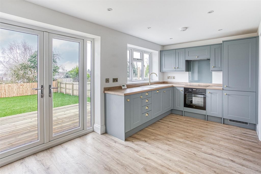 Property photo 3 of 15 2026-01-08 11.37.52-1_Hdr.Jpg