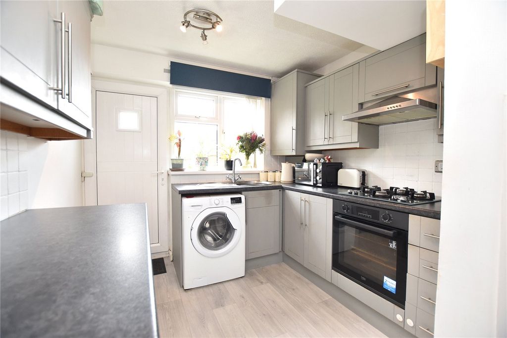 Property photo 3 of 21 Picture No. 82
