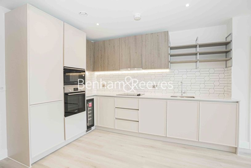 Property photo 2 of 26