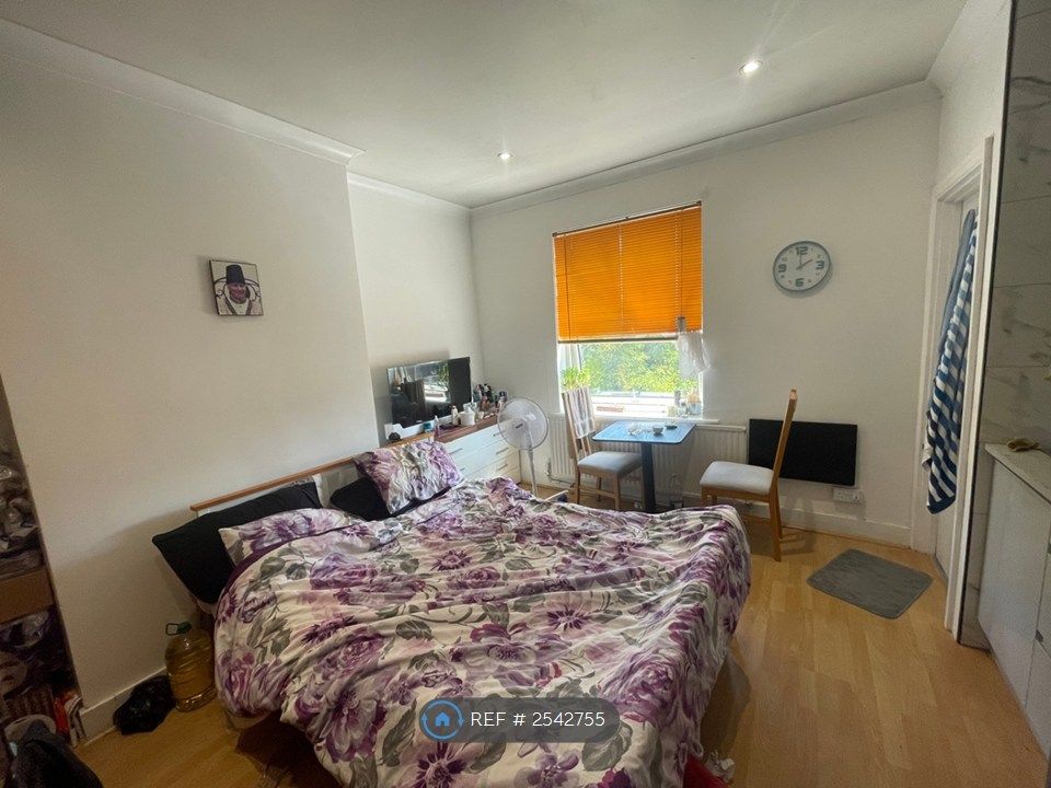 Property photo 1 of 4