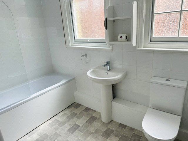 Property photo 2 of 10 Picture No. 01